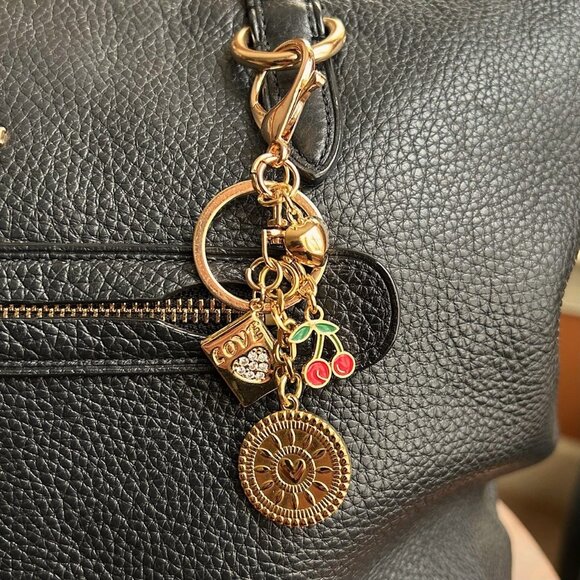 New HEARTS AND CHERRIES Bag Charm Gold Tone 🍒 - Picture 5 of 10